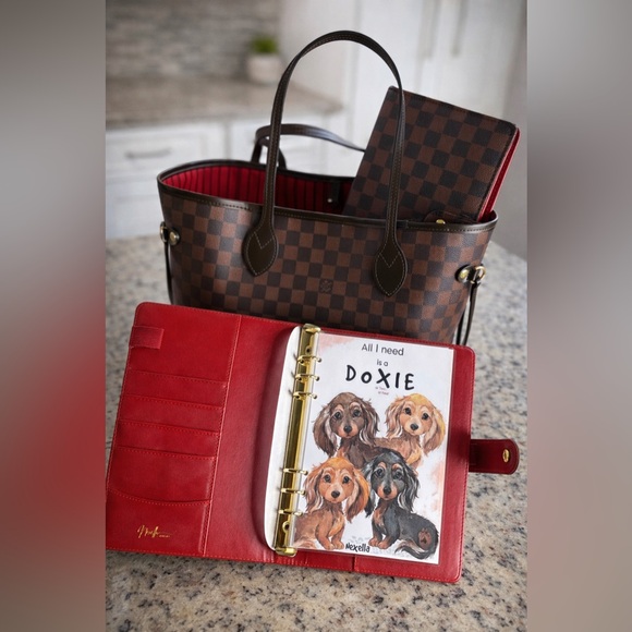 Brown Checkered A5 Planner with RED INTERIOR - Picture 5 of 15